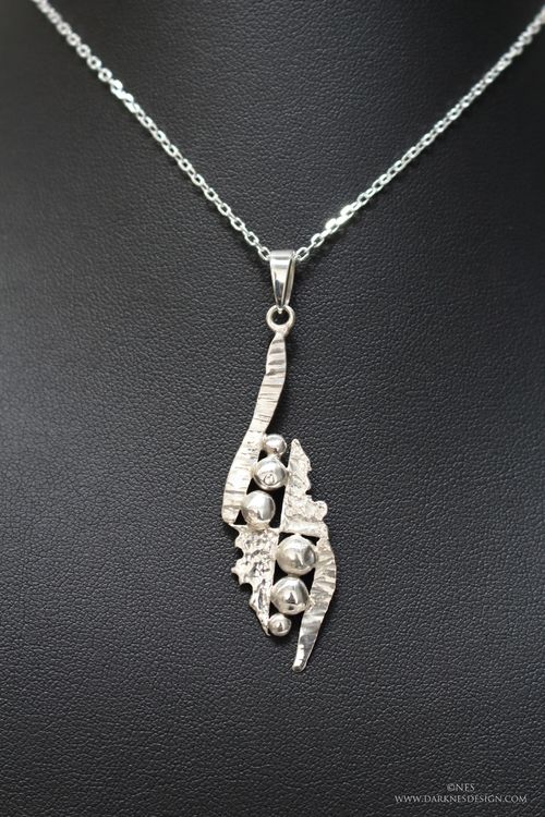 Ref 49 Fragment de métal 1